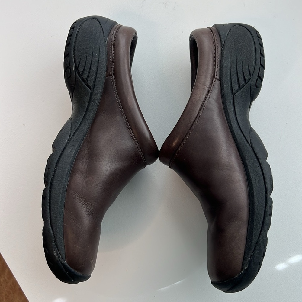 Merrell- Chocolate Brown Mules - Picture 5 of 9
